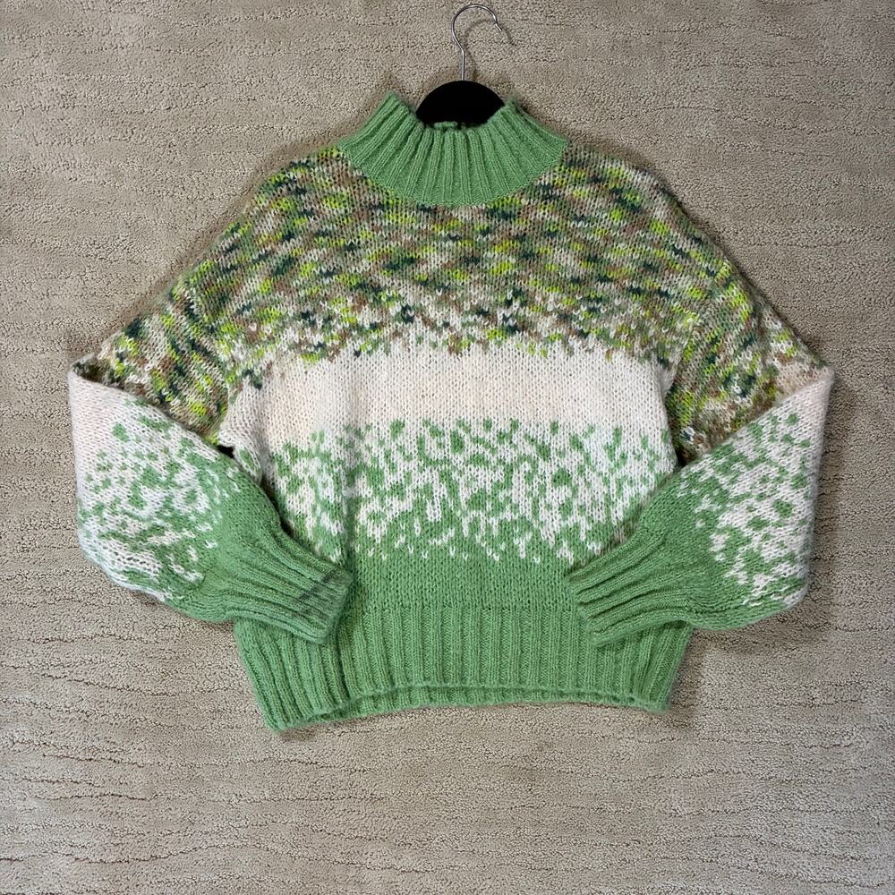 Aerie NWT Womens M Wool Blend Chartreuse Green Mock Neck Knit Fisherman Sweater
